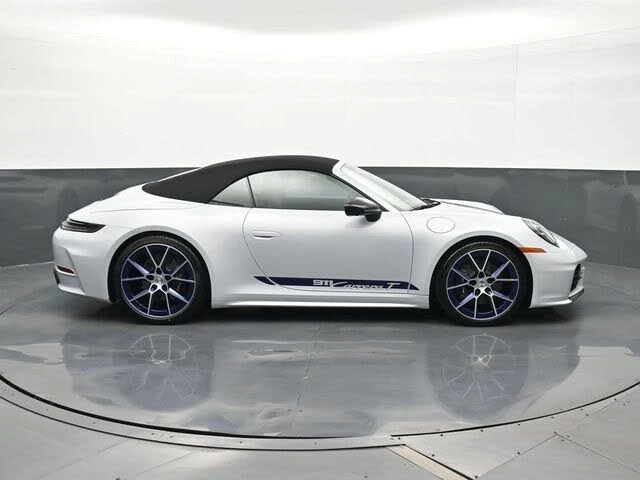 2026 Porsche 992 Carrera T - Image 20 of 30