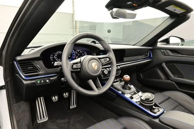 2026 Porsche 992 Carrera T - Image 4 of 30