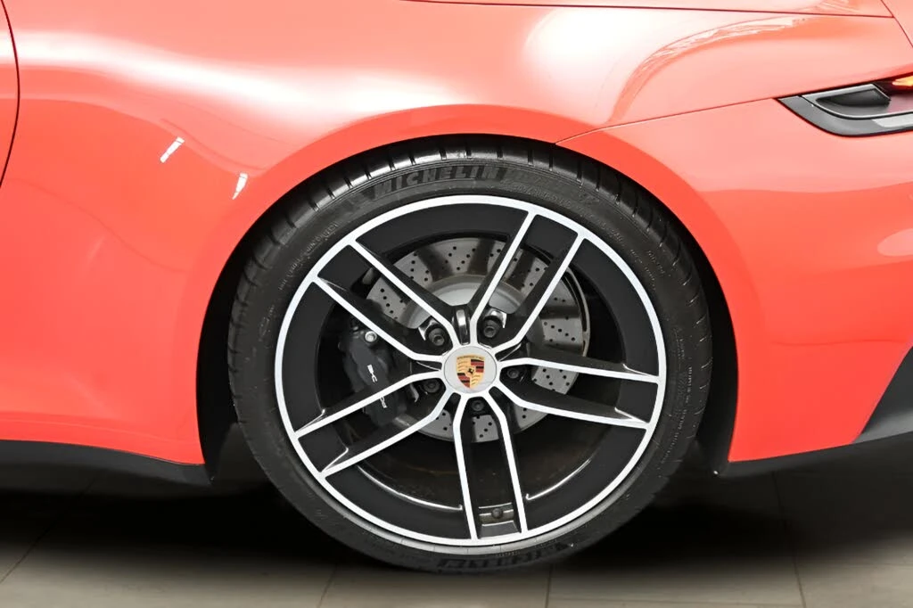 2026 Porsche 992 Carrera T - Image 11 of 31