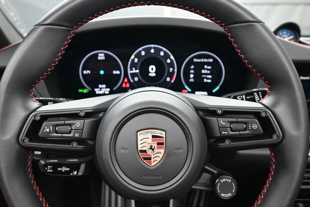 2026 Porsche 992 Carrera T - Image 20 of 31