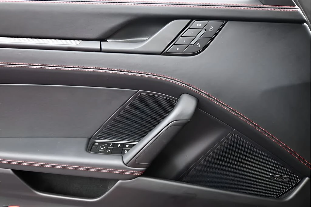 2026 Porsche 992 Carrera T - Image 12 of 31