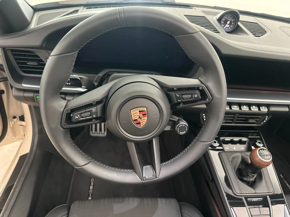 2026 Porsche 992 Carrera T - Image 14 of 25
