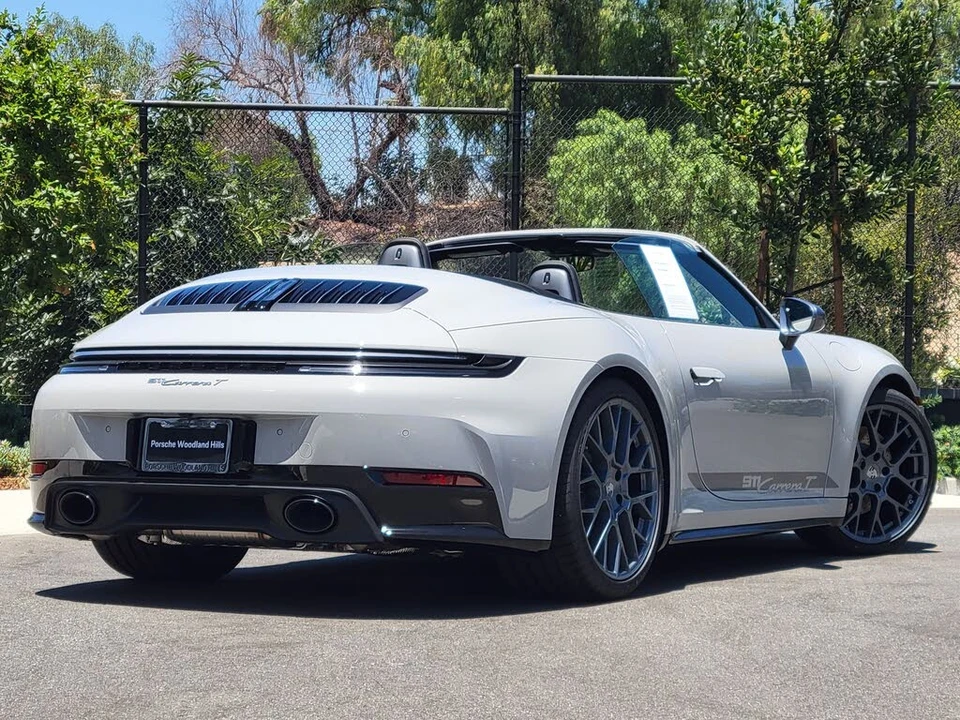 2026 Porsche 992 Carrera T - Image 7 of 31