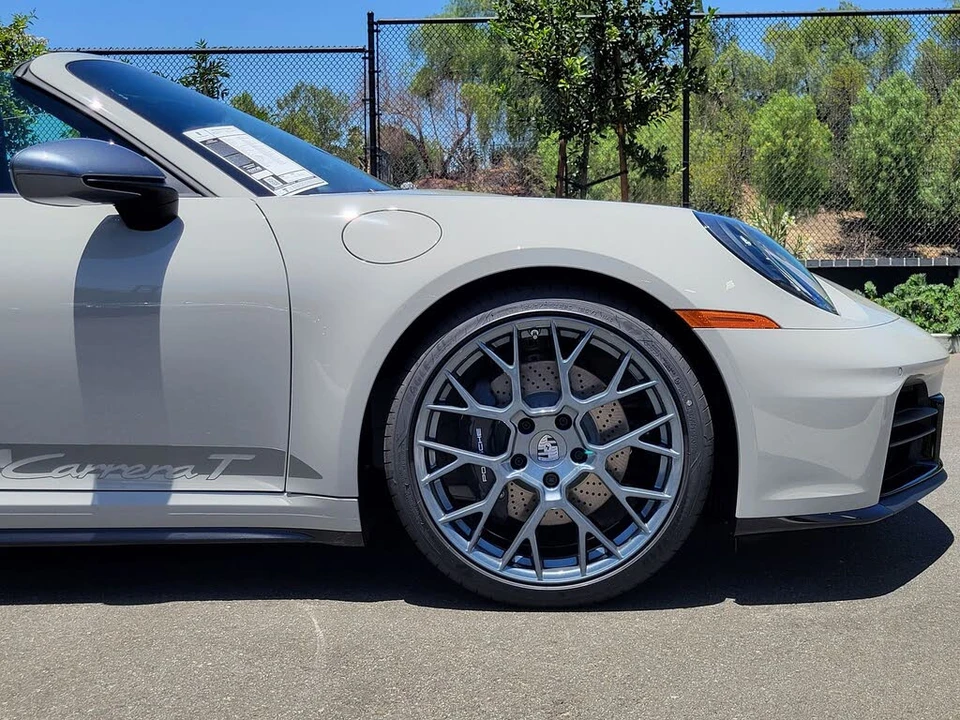 2026 Porsche 992 Carrera T - Image 11 of 31