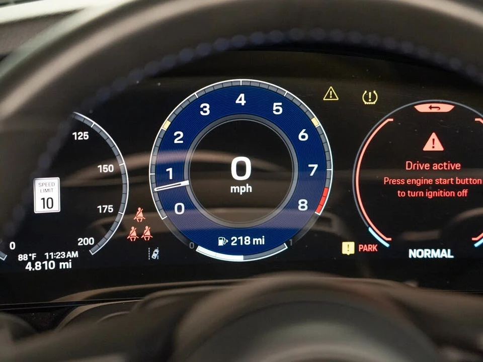 2026 Porsche 992 Carrera T - Image 19 of 28