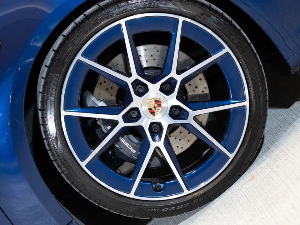 2026 Porsche 992 Carrera T - Image 10 of 28