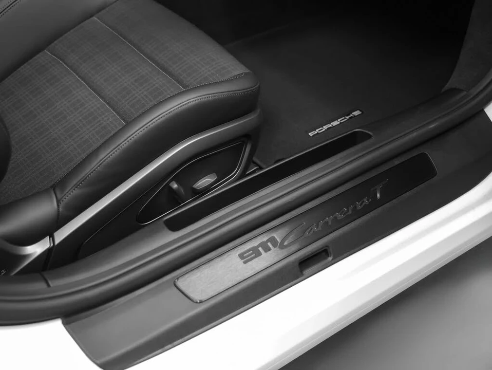 2026 Porsche 992 Carrera T - Image 26 of 31