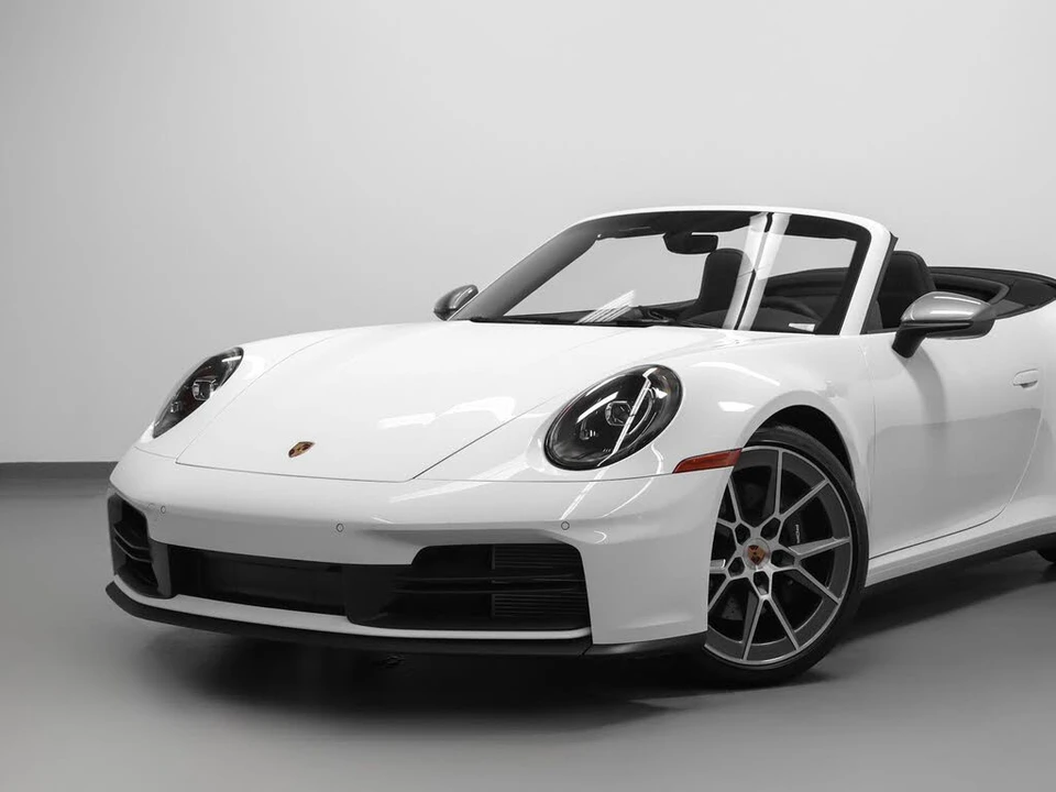 2026 Porsche 992 Carrera T - Image 7 of 31