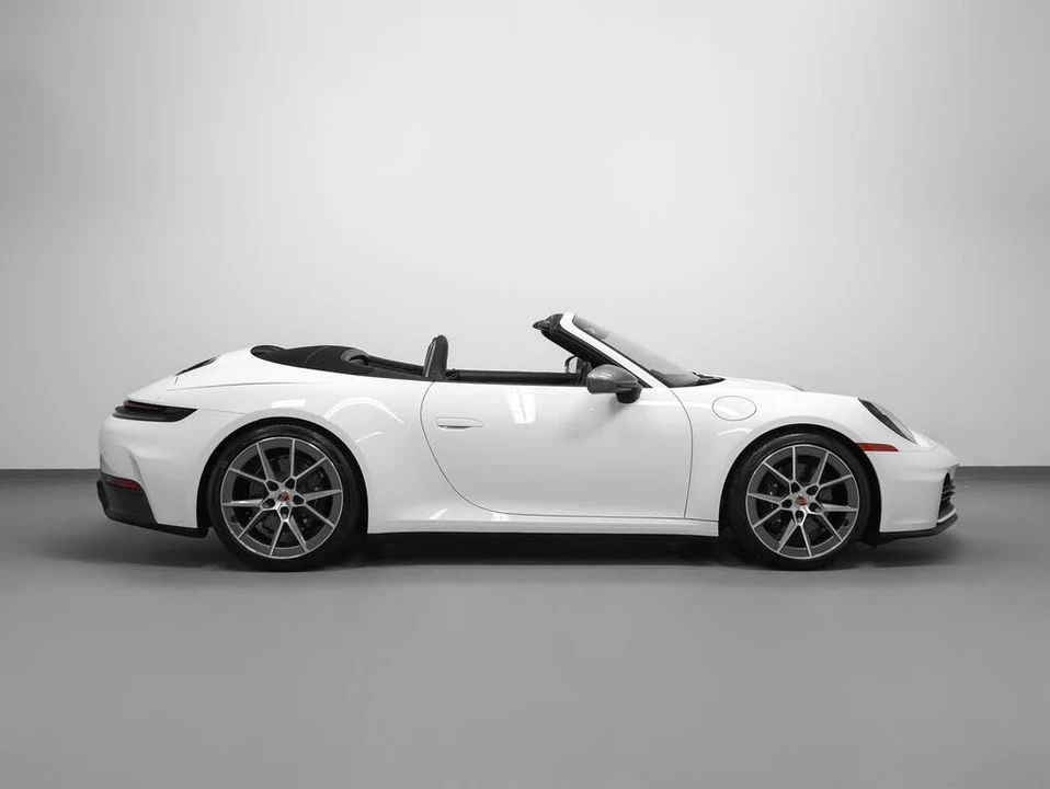 2026 Porsche 992 Carrera T - Image 15 of 31