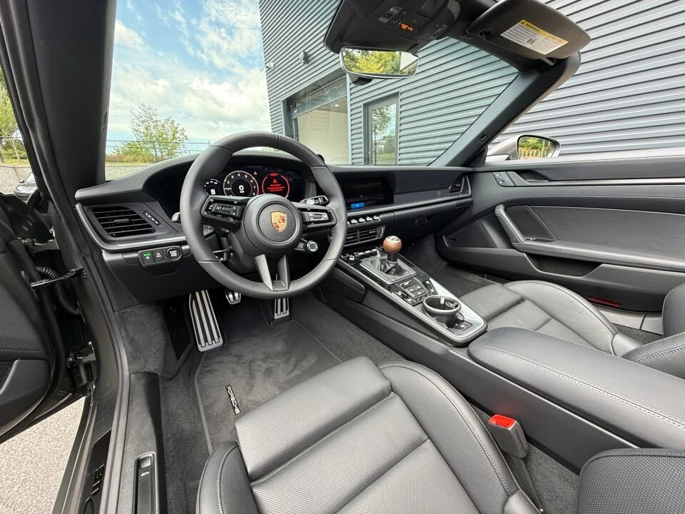 2026 Porsche 992 Carrera T - Image 4 of 25