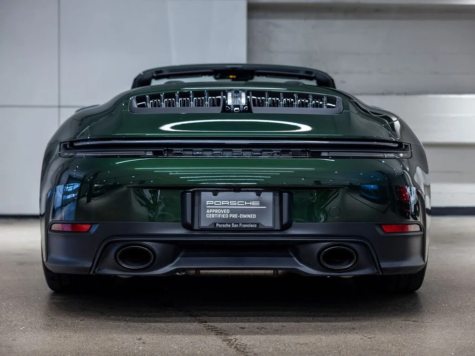 2026 Porsche 992 Carrera T - Image 7 of 31