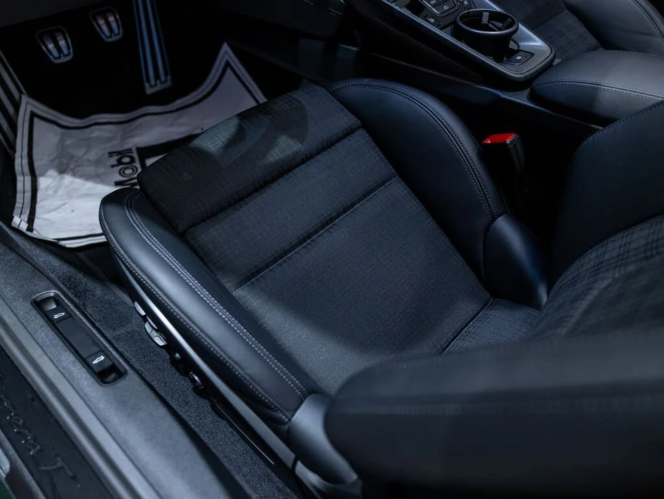 2026 Porsche 992 Carrera T - Image 31 of 31
