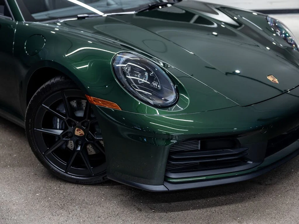 2026 Porsche 992 Carrera T - Image 16 of 31