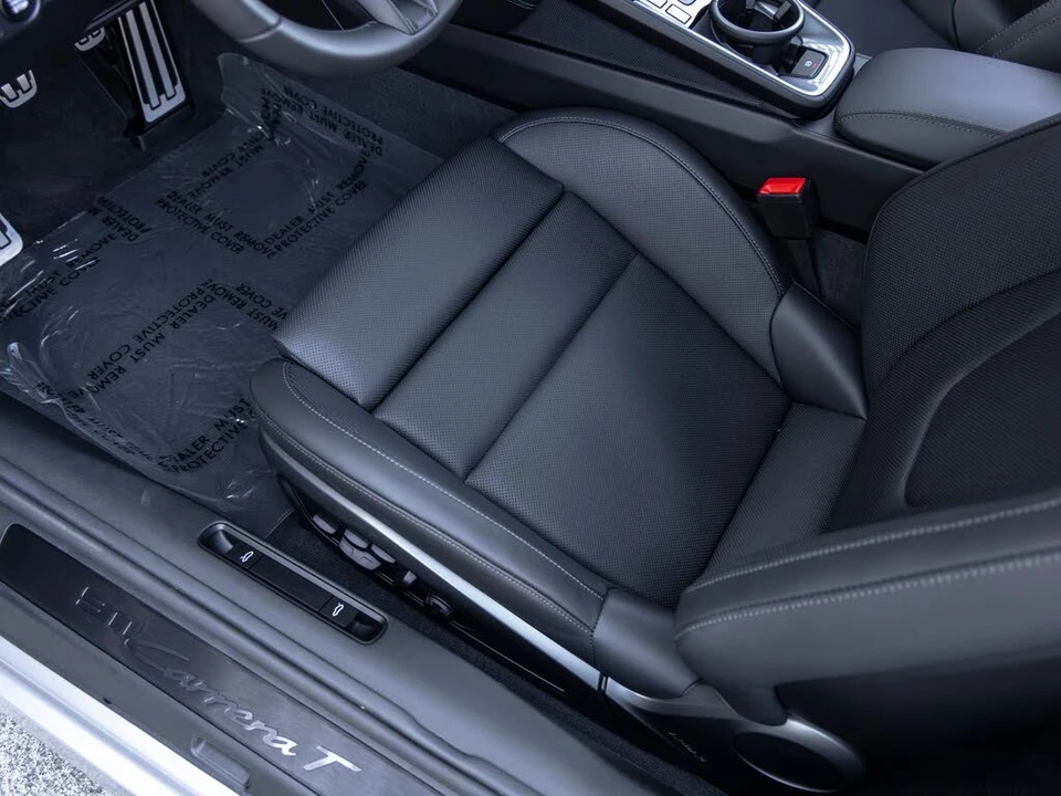 2026 Porsche 992 Carrera T - Image 26 of 31