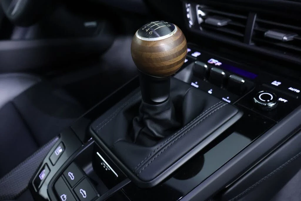 2026 Porsche 992 Carrera T - Image 22 of 27