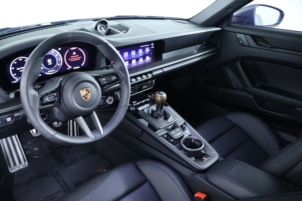 2026 Porsche 992 Carrera T - Image 4 of 27