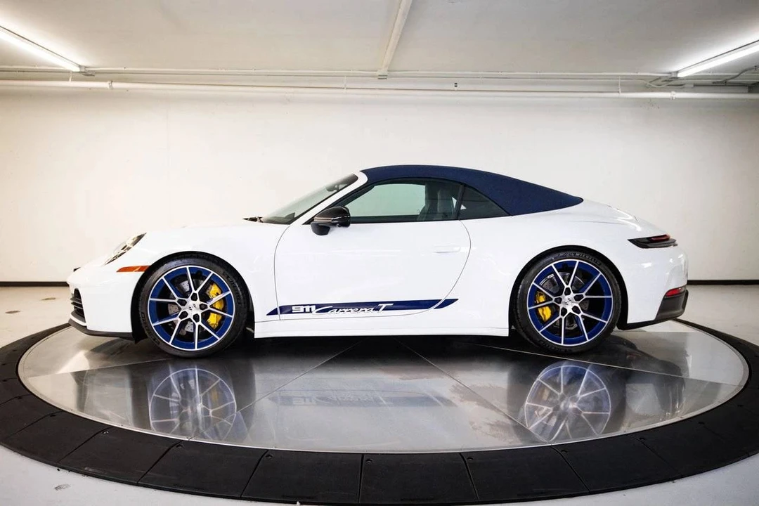 2026 Porsche 992 Carrera T - Image 2 of 4