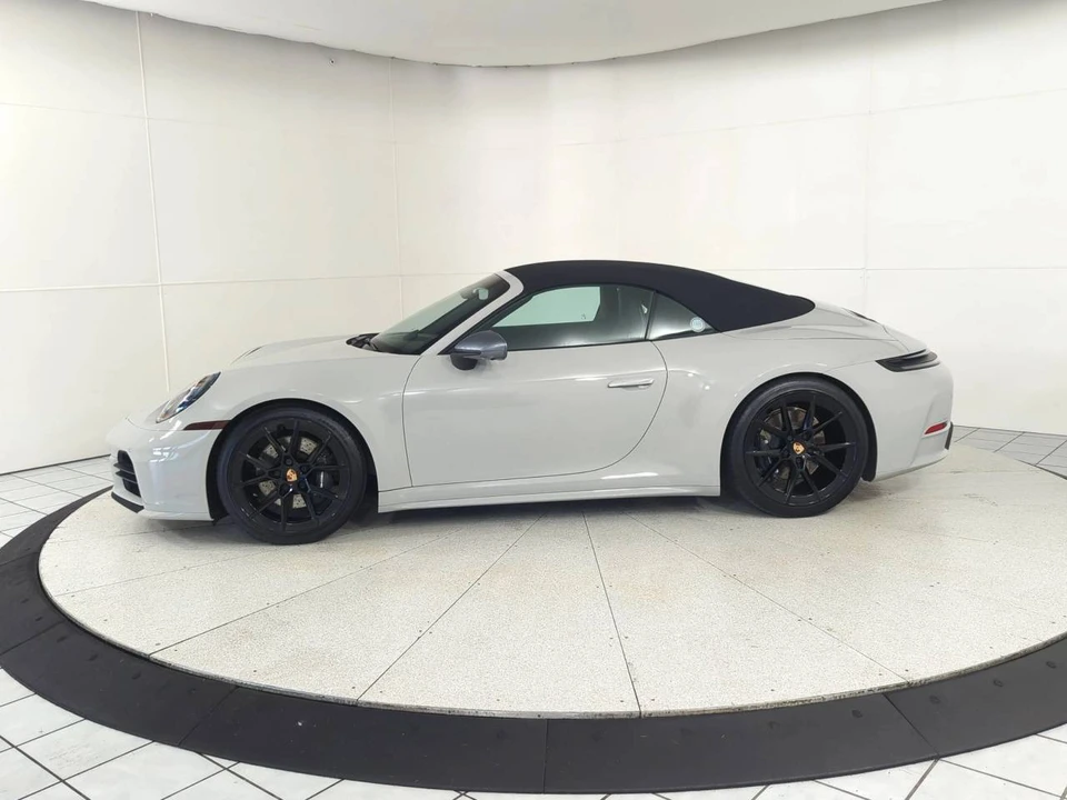 2026 Porsche 992 Carrera T - Image 2 of 4