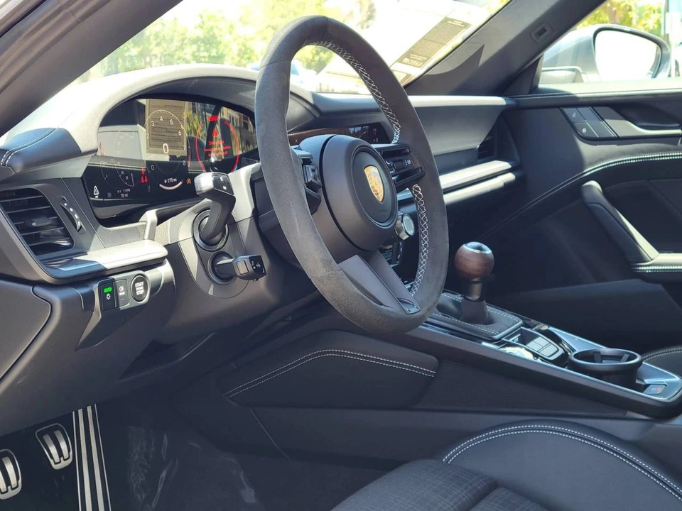 2026 Porsche 992 Carrera T - Image 4 of 5