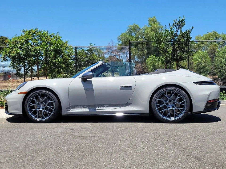2026 Porsche 992 Carrera T - Image 2 of 5