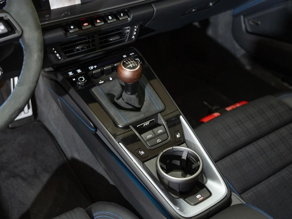 2026 Porsche 992 Carrera T - Image 20 of 26
