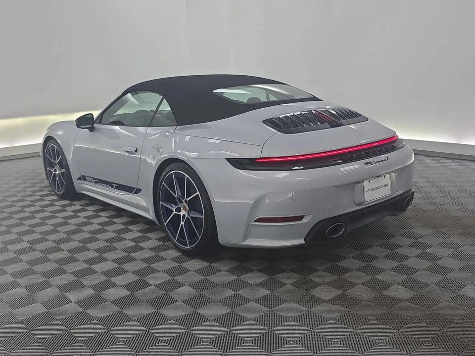 2026 Porsche 992 Carrera T - Image 3 of 4