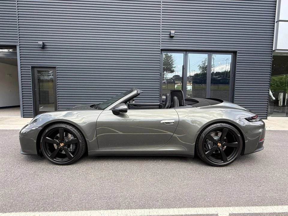 2026 Porsche 992 Carrera T - Image 2 of 4