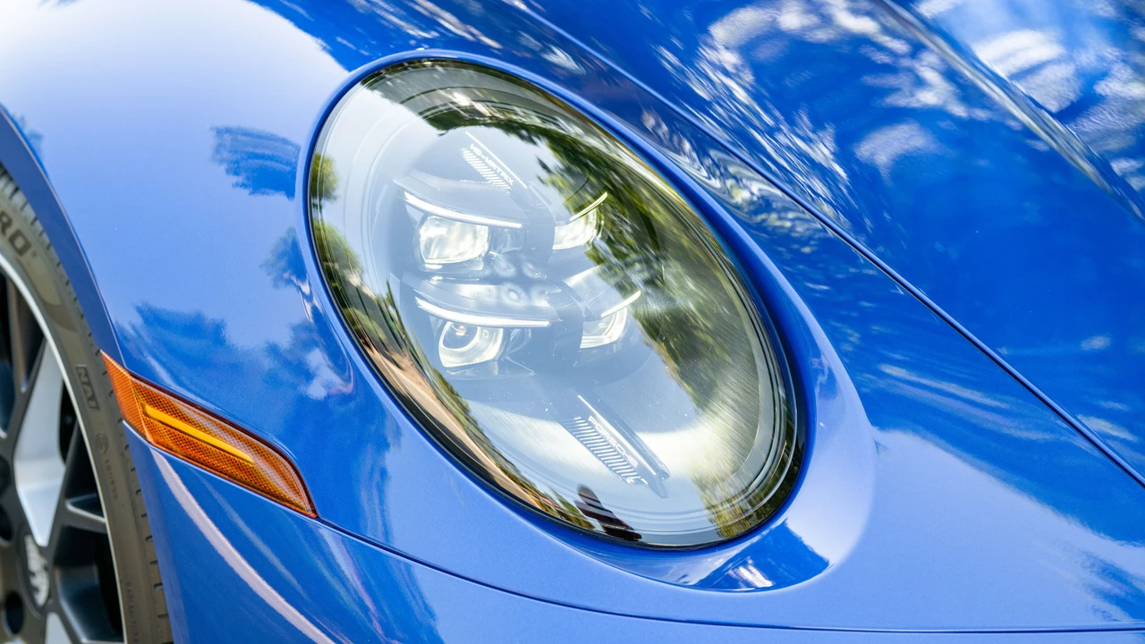 2026 Porsche 992 Carrera T - Image 16 of 31