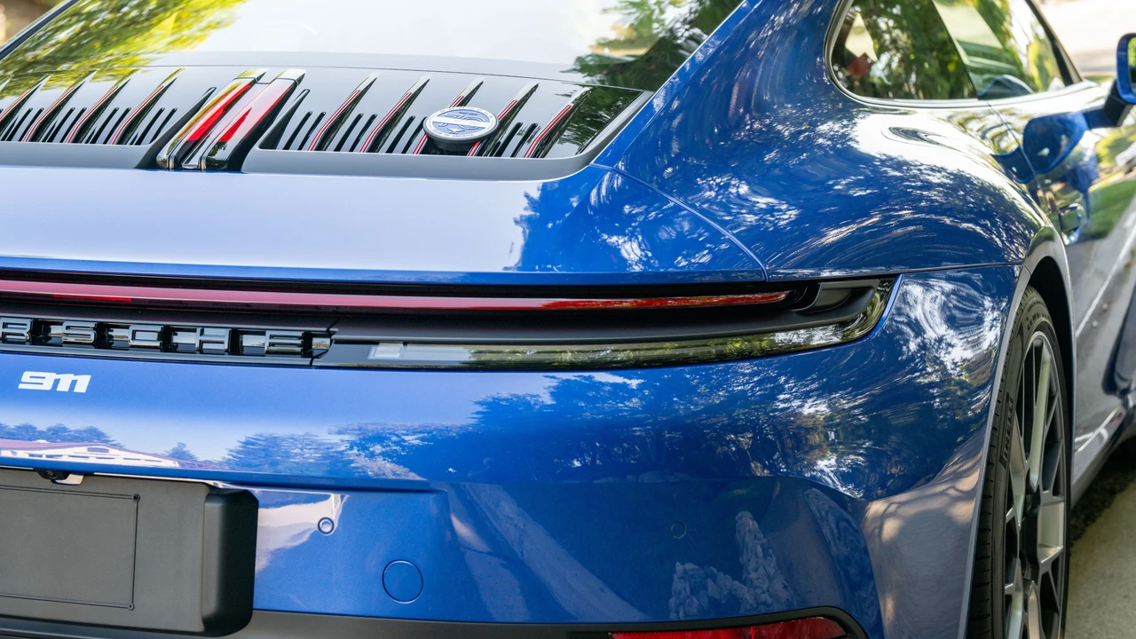 2026 Porsche 992 Carrera T - Image 20 of 31