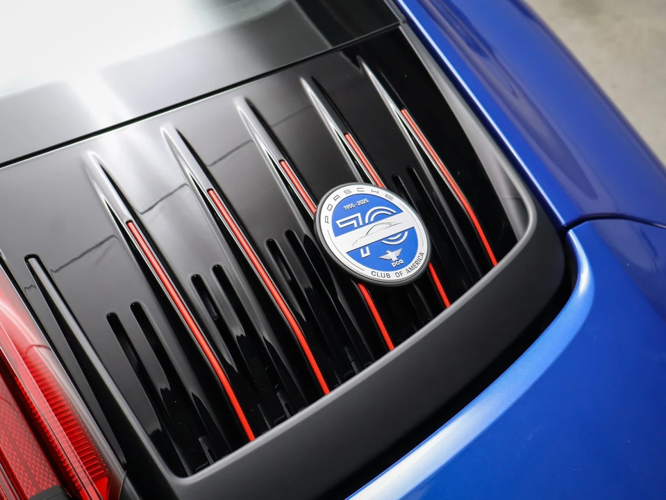 2026 Porsche 992 Carrera T - Image 14 of 31