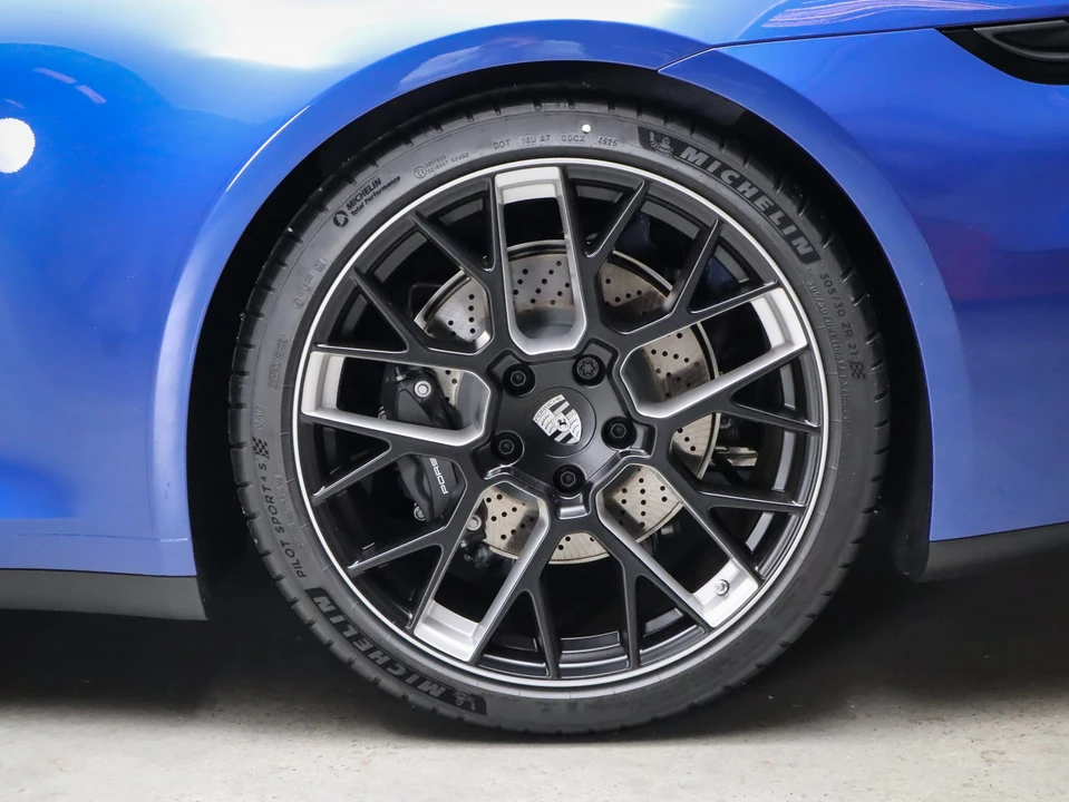 2026 Porsche 992 Carrera T - Image 19 of 31