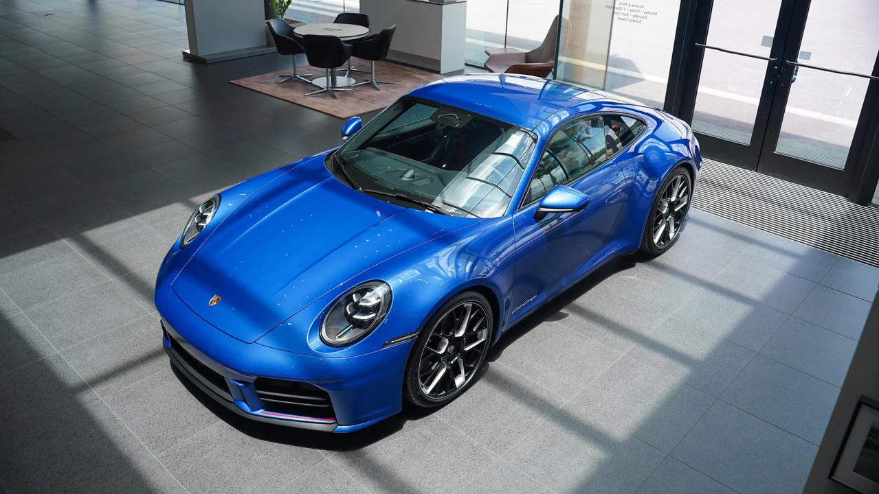 2026 Porsche 992 Carrera T - Image 10 of 31
