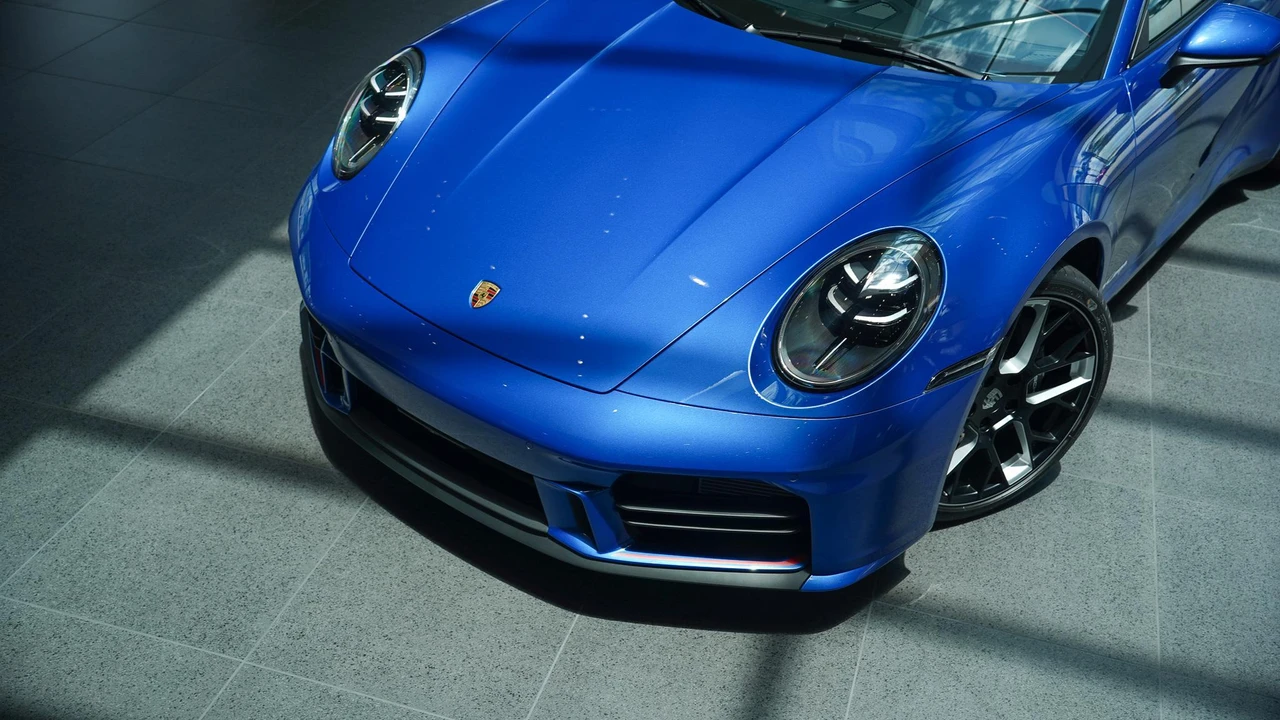2026 Porsche 992 Carrera T - Image 21 of 31