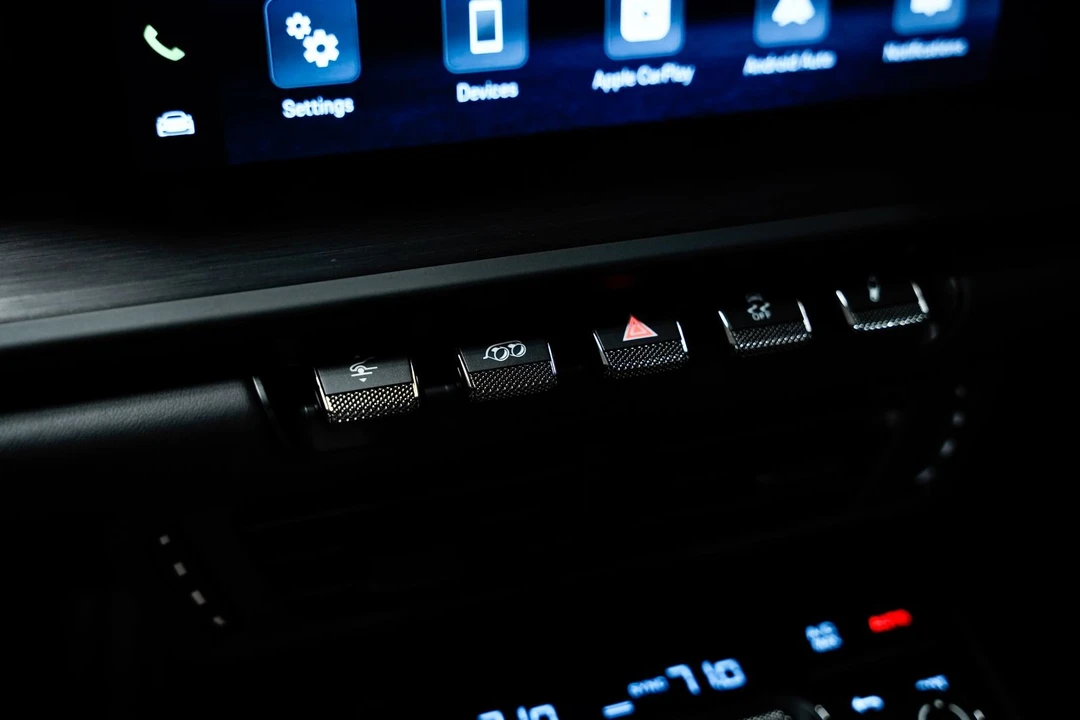 2026 Porsche 992 Carrera T - Image 17 of 31