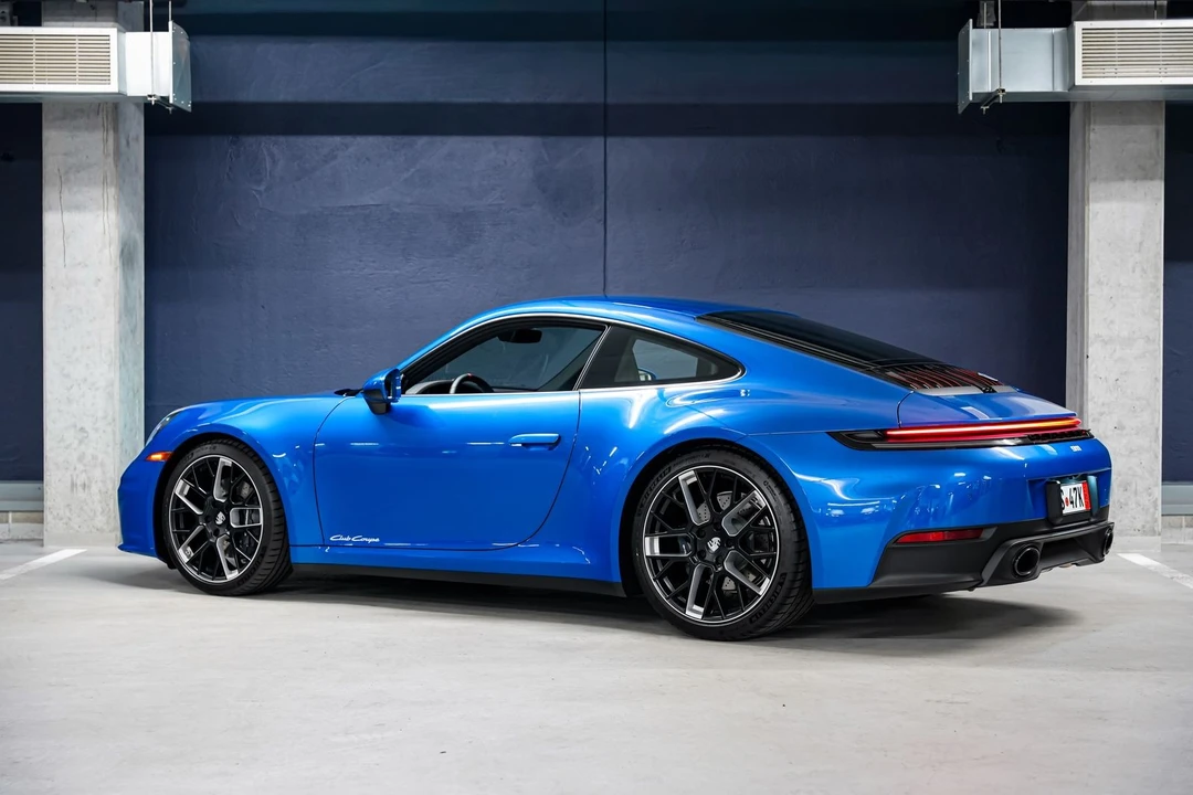 2026 Porsche 992 Carrera T - Image 9 of 31