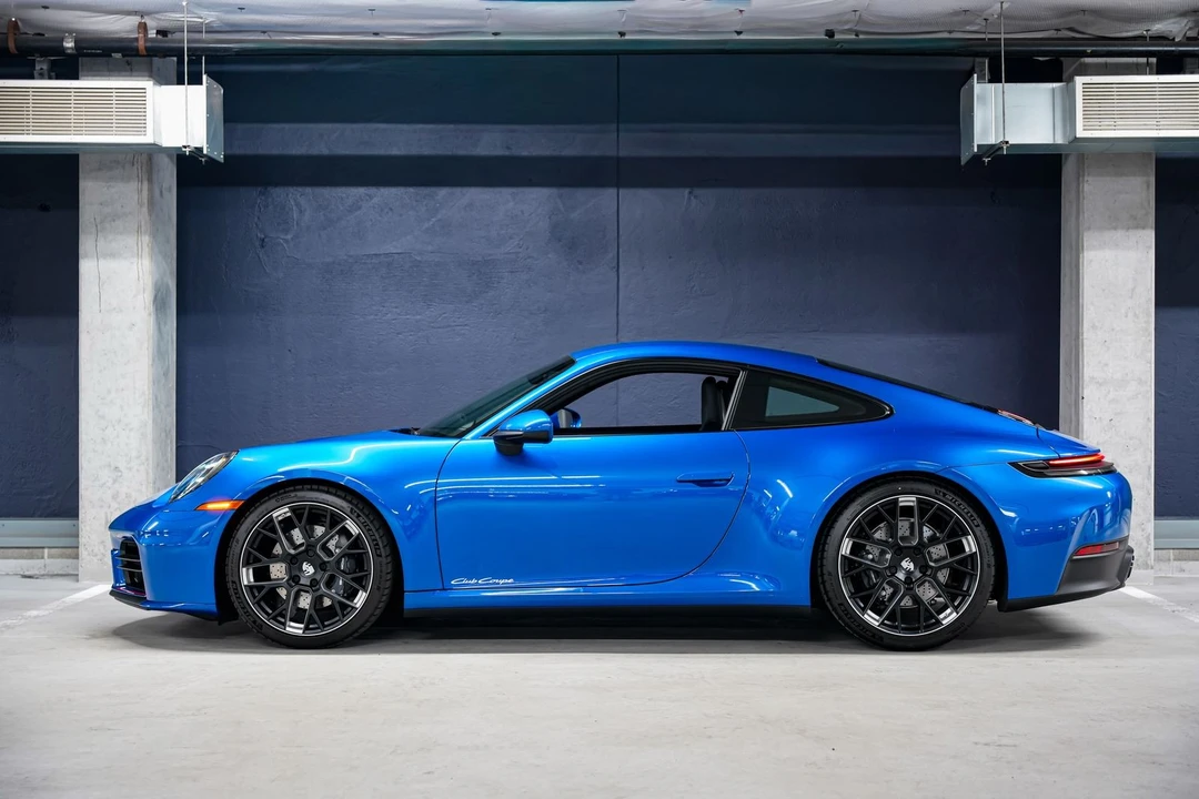 2026 Porsche 992 Carrera T - Image 8 of 31