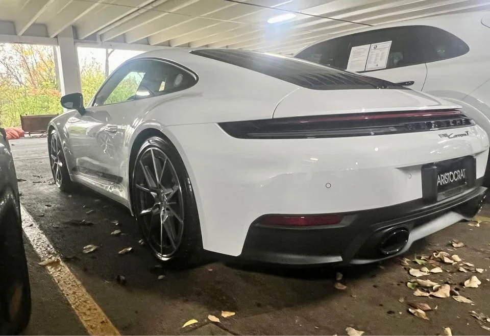 2026 Porsche 992 Carrera T - Image 4 of 6