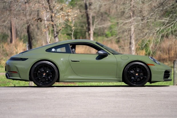 2026 Porsche 992 Carrera T - Image 3 of 6