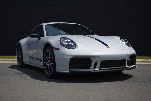 2026 Porsche 992 Carrera T - Image 9 of 31