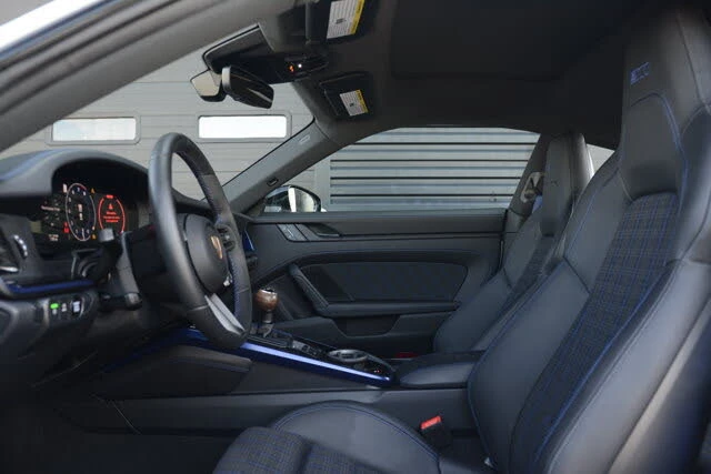 2026 Porsche 992 Carrera T - Image 17 of 31