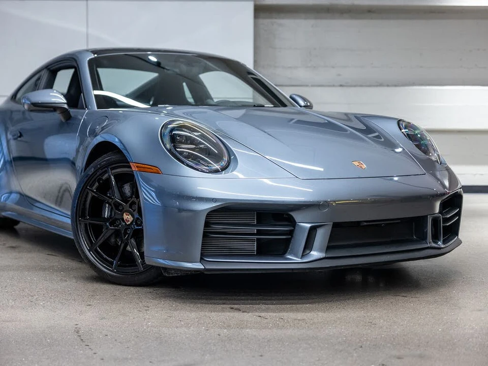 2026 Porsche 992 Carrera T - Image 15 of 31