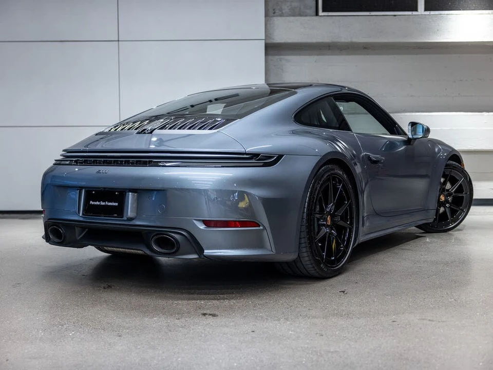 2026 Porsche 992 Carrera T - Image 8 of 31