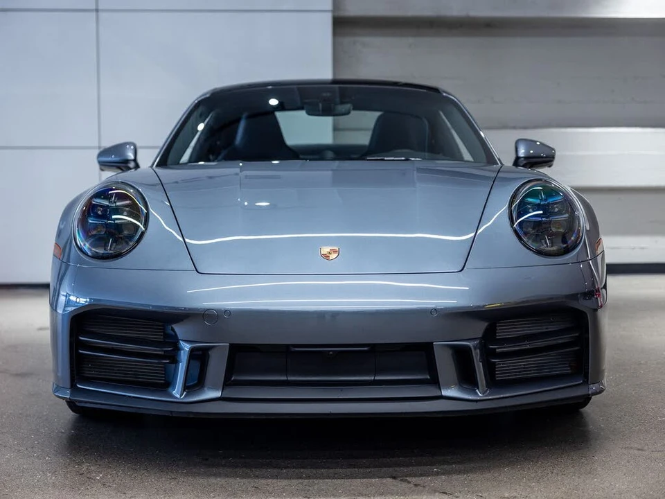 2026 Porsche 992 Carrera T - Image 11 of 31