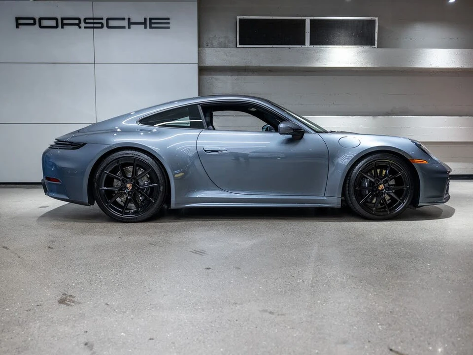 2026 Porsche 992 Carrera T - Image 9 of 31