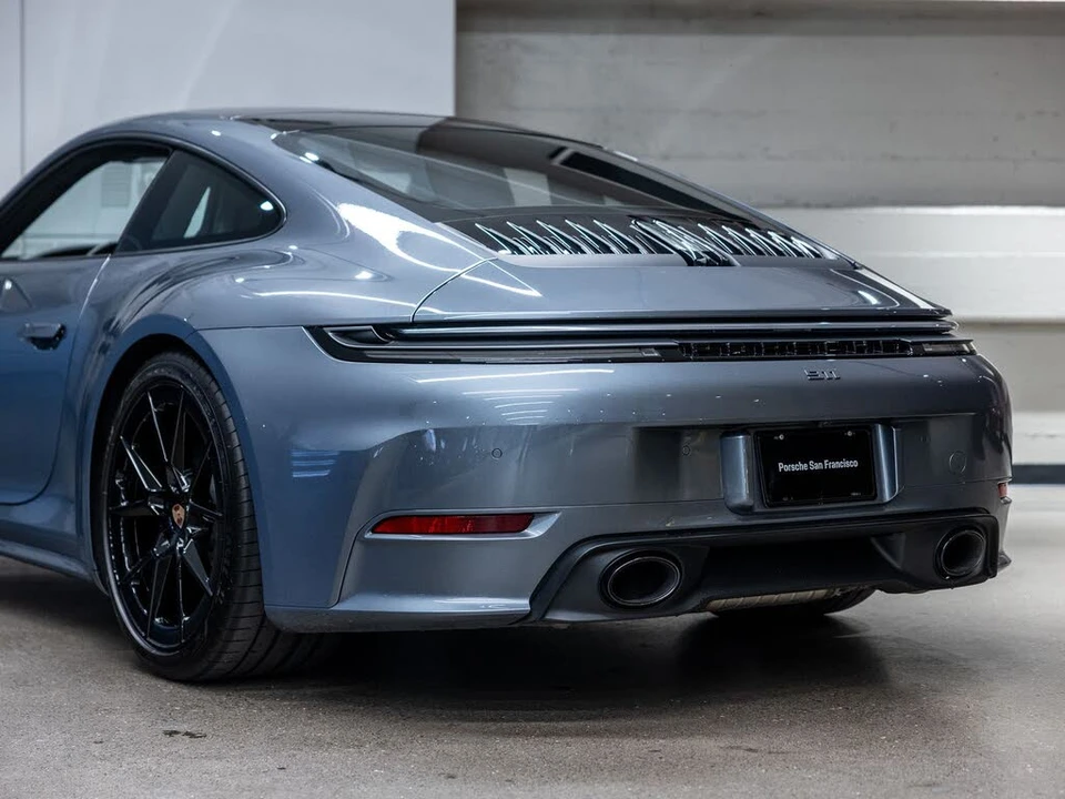2026 Porsche 992 Carrera T - Image 25 of 31