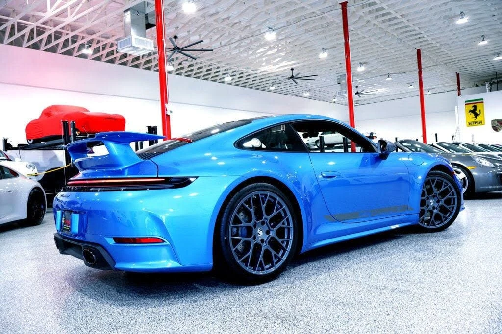 2026 Porsche 992 Carrera T - Image 15 of 31