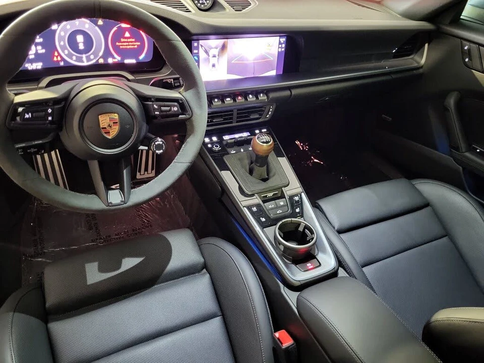 2026 Porsche 992 Carrera T - Image 7 of 31