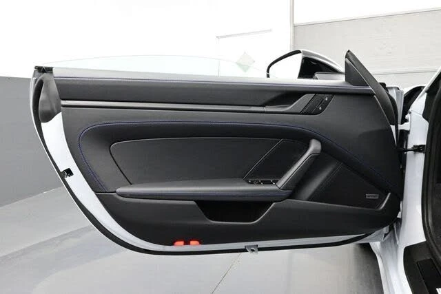 2026 Porsche 992 Carrera T - Image 7 of 30