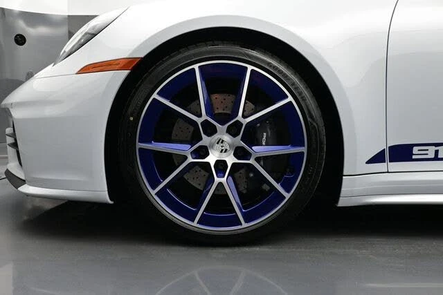 2026 Porsche 992 Carrera T - Image 6 of 30