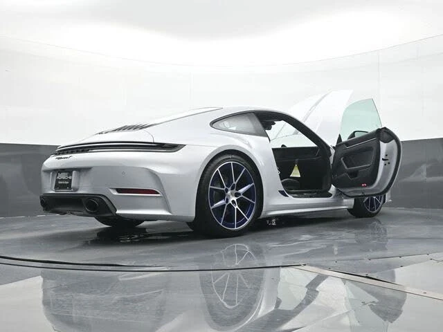 2026 Porsche 992 Carrera T - Image 23 of 30